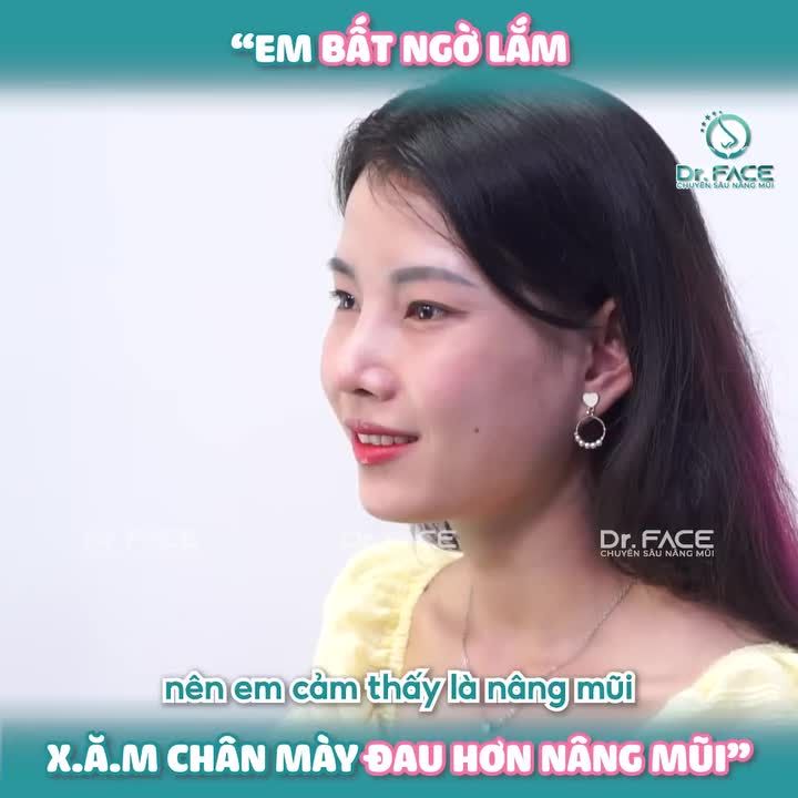 “Ủa… xăm chân mày còn đau hơn nâng mũi đó bác sĩ!”