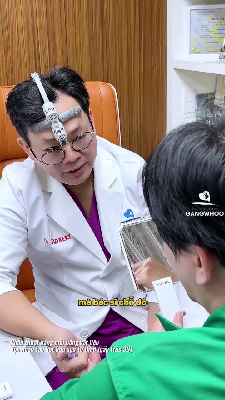 Tư vấn 1:1 với bác sĩ hơn 15 năm kinh nghiệm trước khi sửa mũi lại