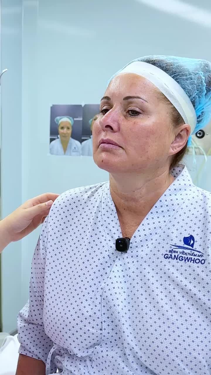 CẬN CẢNH BUỔI THĂM KHÁM: CÁCH BÁC SĨ TÁI CẤU TRÚC CHIẾC MŨI LỆCH TRỤ