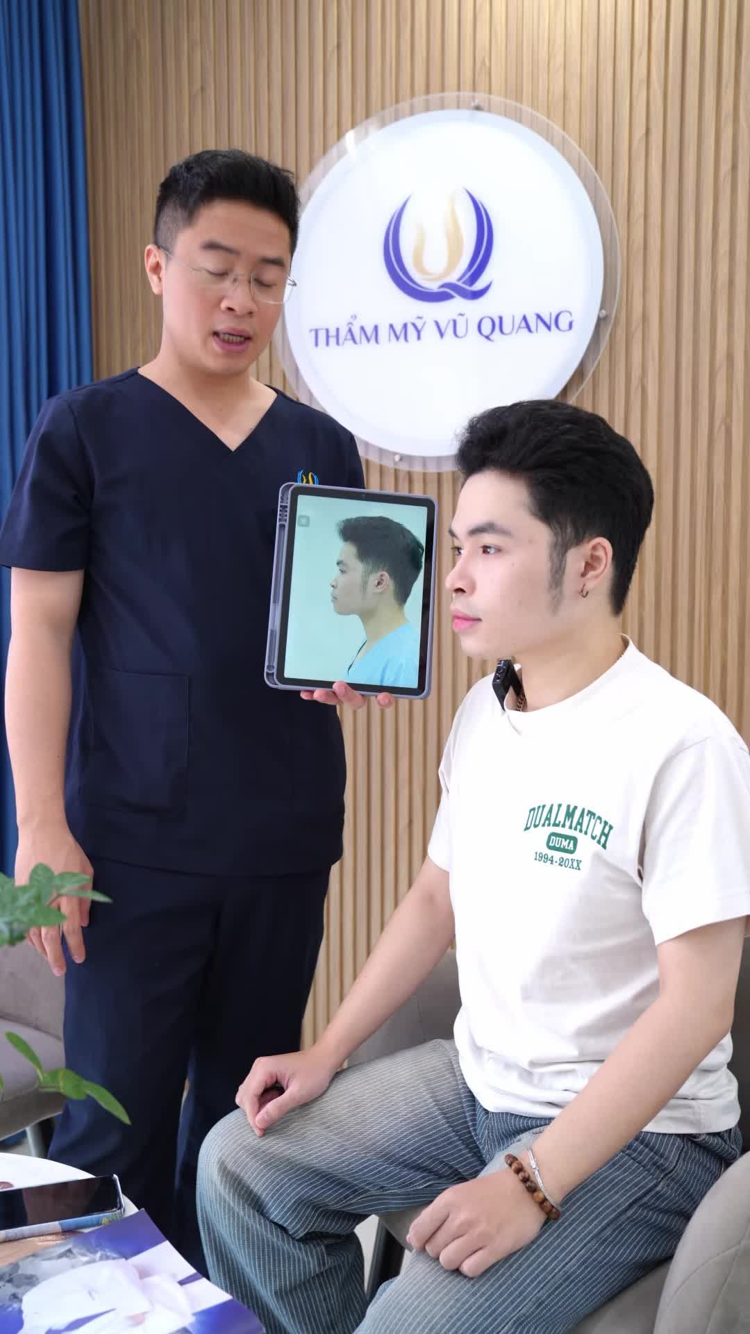 Song ca ca khúc "Nàng Thơ" cùng chiếc mũi mới 10 ngày cùng ca sĩ Tài Chí ạa