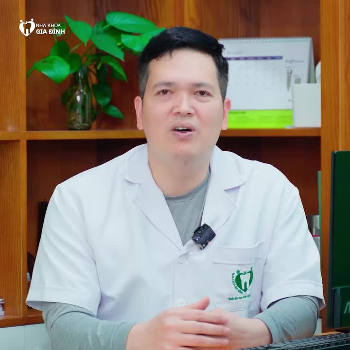 RĂNG SỨ TRÊN IMPLANT BỊ VỠ LIỆU CÓ PHẢI THAY CẢ IMPLANT? GIẢI ĐÁP TỪ CHUYÊN GIA