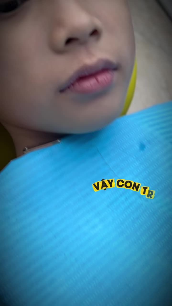 Có các bé nào đang đeo hàm Boxing hoặc thấy bạn mình đeo hàm Boxing đi học chưa?