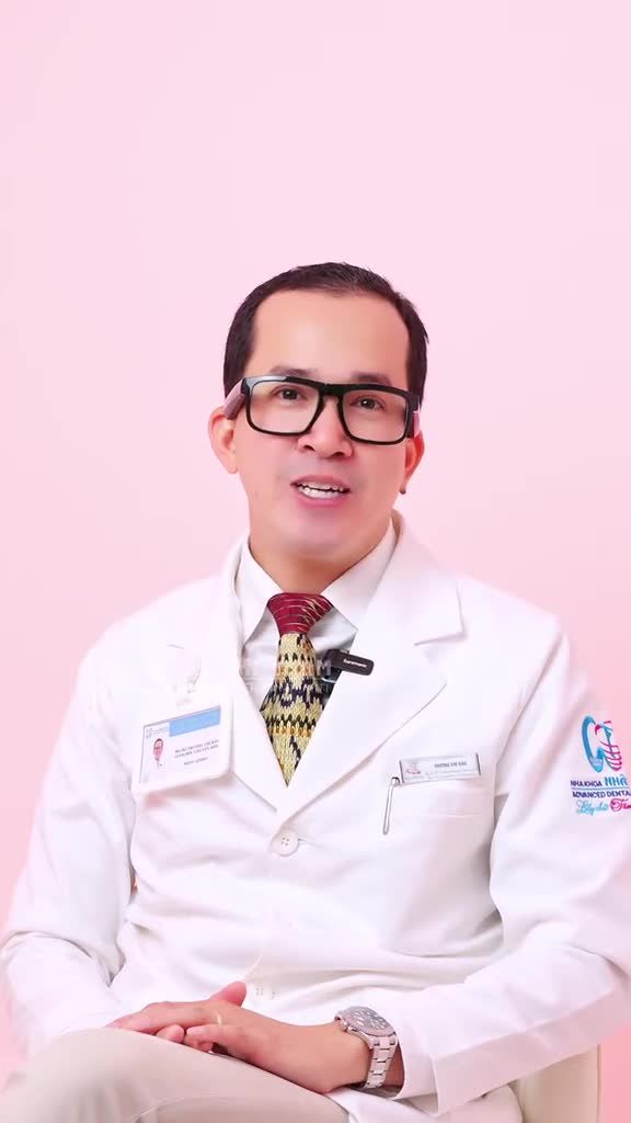 CHUYÊN GIA GIẢI ĐÁP: RĂNG SỨ CÓ NIỀNG RĂNG ĐƯỢC KHÔNG?