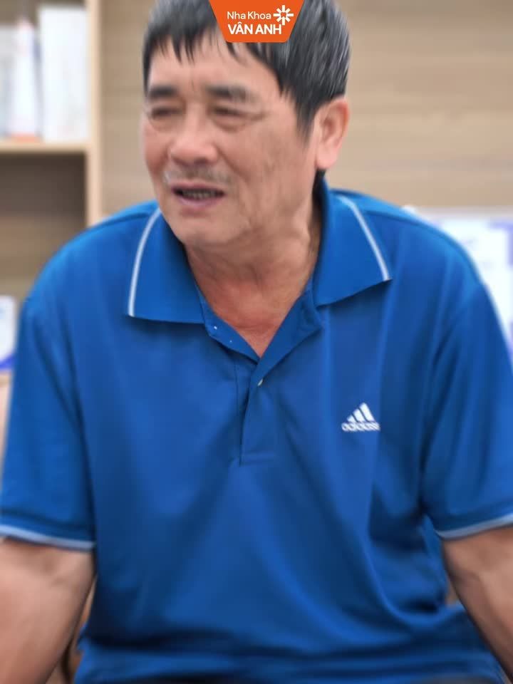 HẢI DƯƠNG Cứ ngỡ trồng răng đáng sợ, cho tới khi gặp bác sĩ Phạm Vĩ tại nha khoa Vân Anh Hải Dương