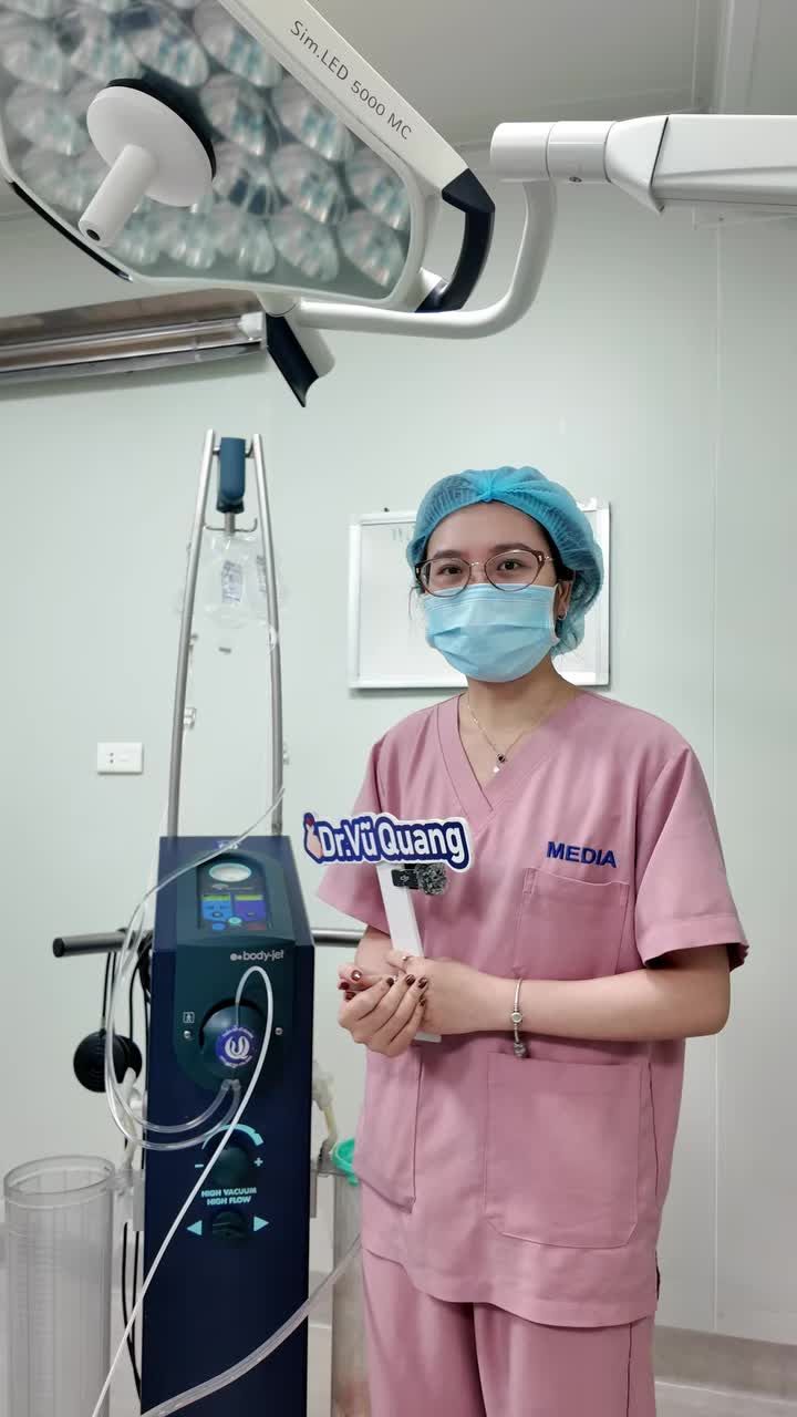 Giới thiệu với mọi người một chút về anh bạn thân   của Dr Vũ Quang và ekip. Khắc tinh của hút mỡ (Công nghệ BodyJet)