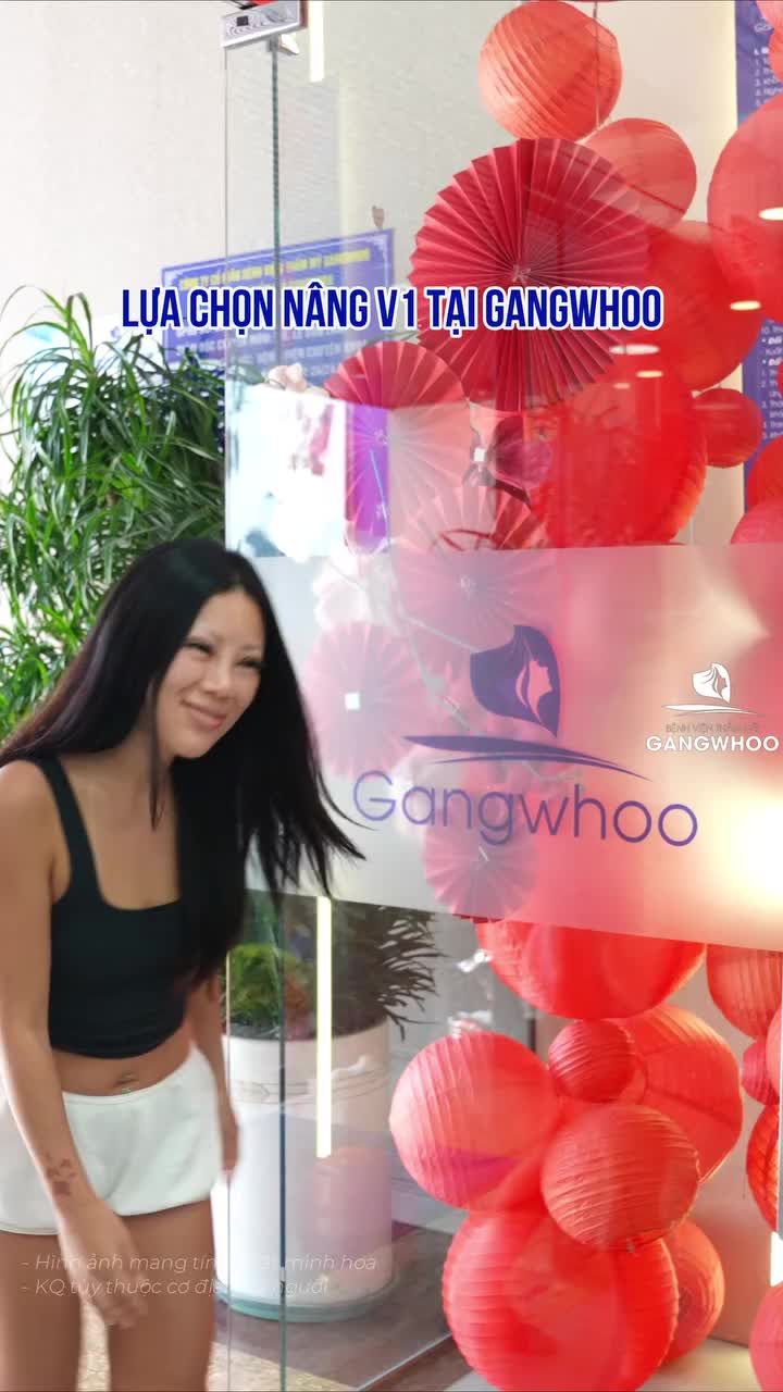 Cô ấy chọn rực rỡ theo cách riêng của mình, khách hàng gốc Singapore đi từ Anh về Việt Nam làm đẹp