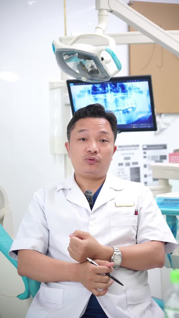 CẨN THẬN VỚI TRÀO LƯU TẨY TRẮNG RĂNG BẰNG THAN HOẠT TÍNH