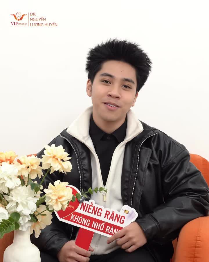 FEEDBACK TỪ BẠN MINH TUẤN SAU THÁO NIỀNG TẠI VIP DENTIST