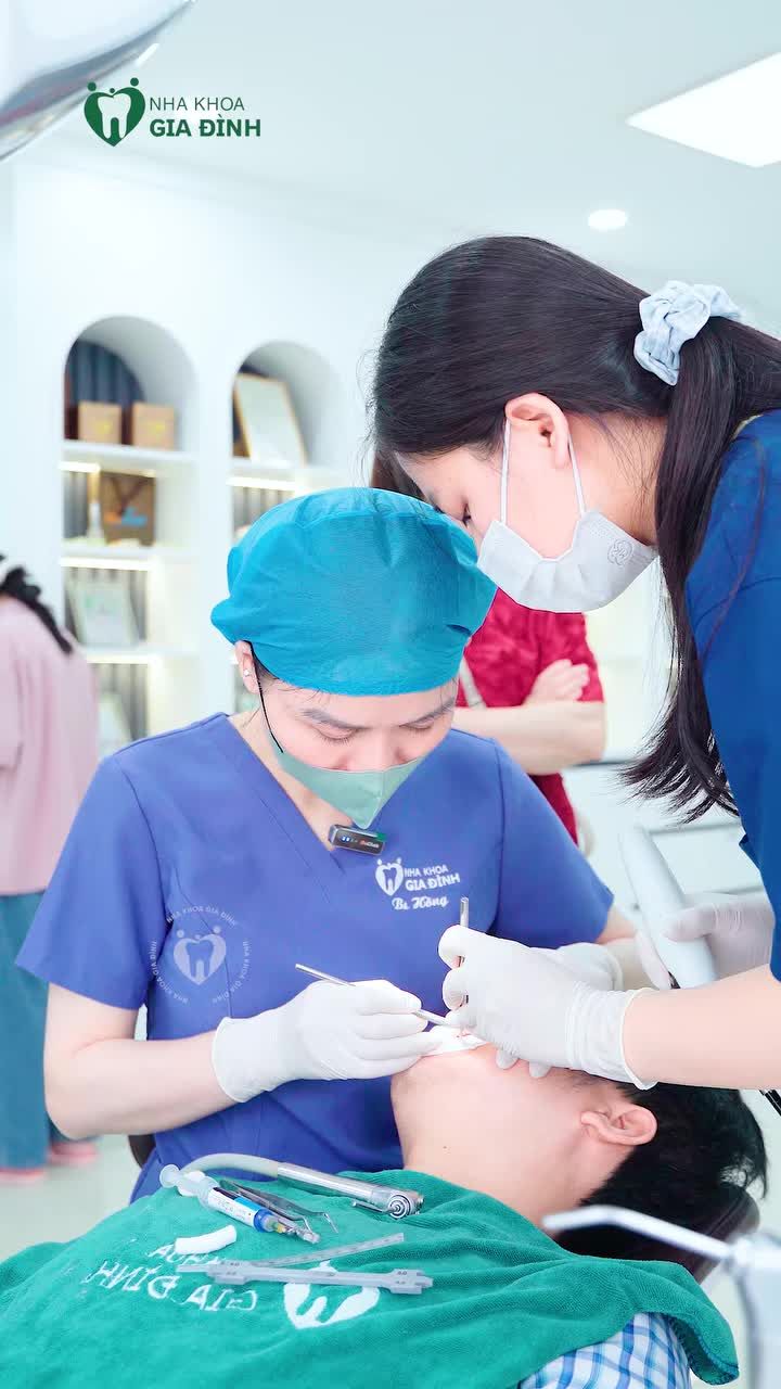 THÊM 1 CA GẮN MẮC CÀI NIỀNG RĂNG TẠI CƠ SỞ SỐ 7 NGUYỄN NHƯ UYÊN