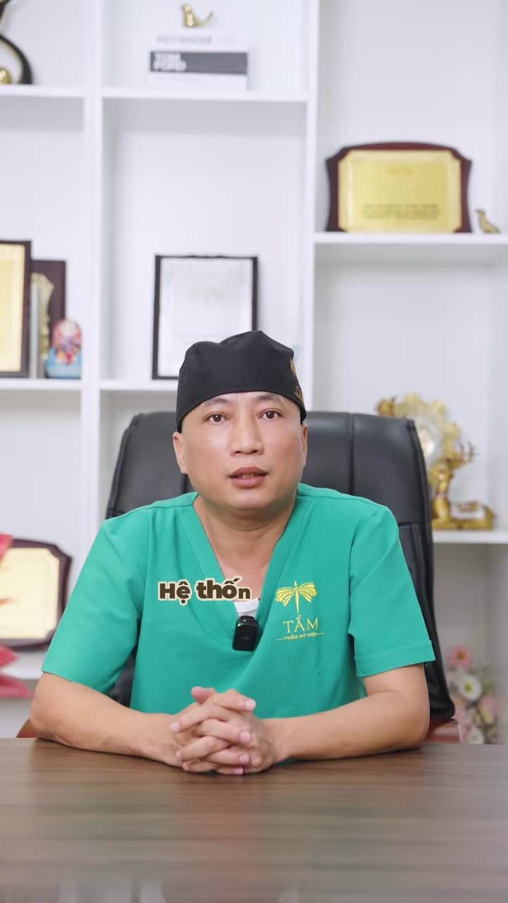 Nhiều khách hàng vẫn chưa hiểu rõ cắt mí dưới bóc mỡ là gì? Độ tuổi nào phù hợp và khi nào nên thực hiện?