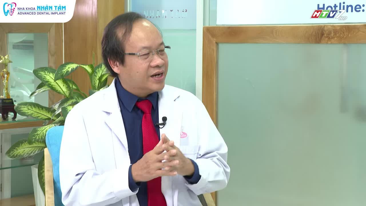 MỌC RĂNG KHÔN – NÊN NHỔ HAY ĐỂ?