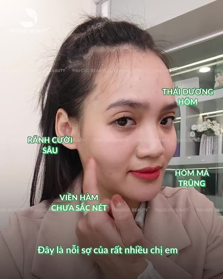 Sợ soi gương thấy mình già đi, sợ những vùng hõm làm khuôn mặt trông mệt mỏi, thiếu sức sống.