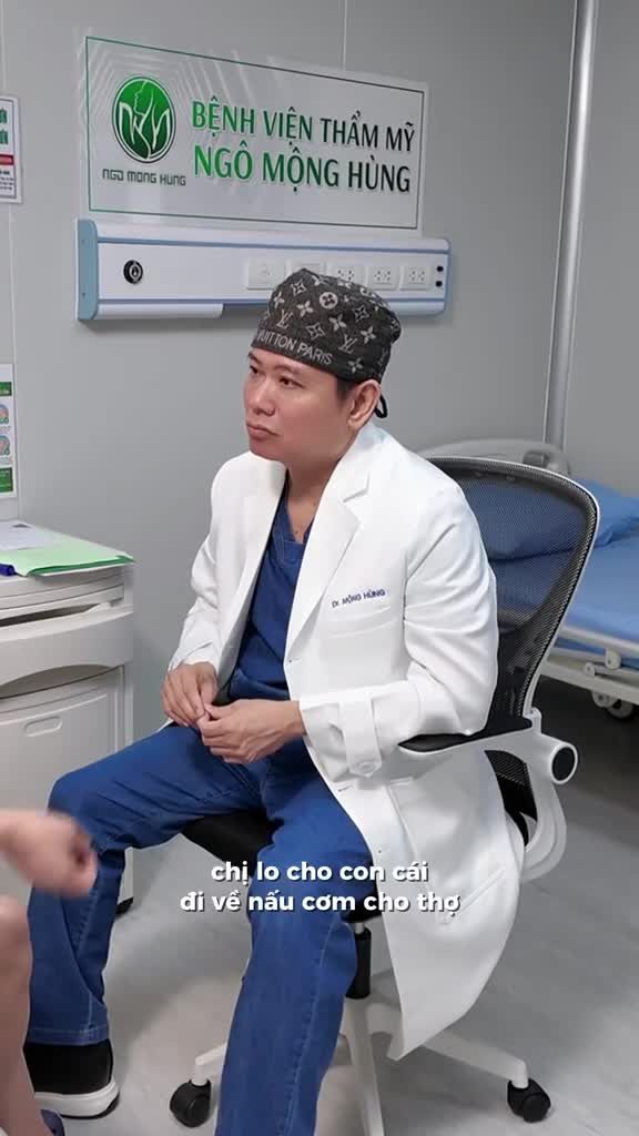 Mẹ đã dành cả thanh xuân để cho con một cuộc đời thật rực rỡ, và bây giờ là lúc mẹ chăm chút lại bản thân.