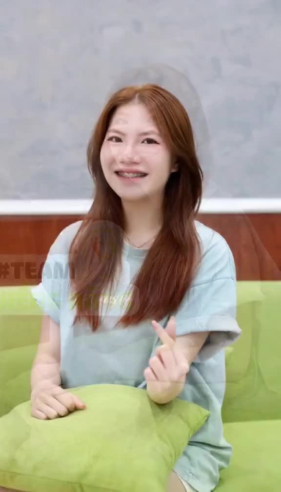 Quên phiên bản cũ đi, vì nụ cười hiện tại mới là câu trả lời xứng đáng nhất