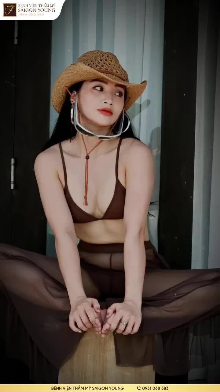 Nhìn lướt thì thấy quen nhìn kỹ mới thấy
