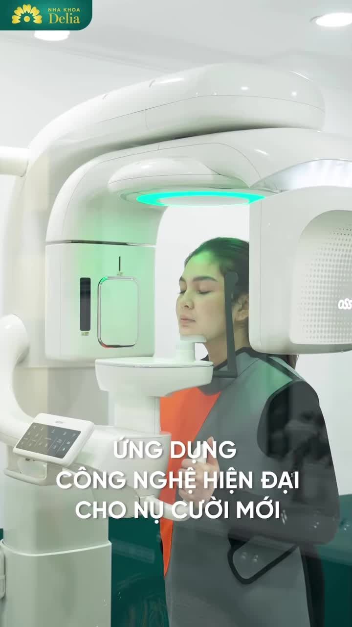 Tại Delia, cùng với vai trò của đội ngũ Bác sĩ, các trợ thủ và nghệ nhân chế tác răng sứ thì việc ứng dụng công nghệ hiện đại cũng rất quan trọng để tạo nên một nụ cười đẹp mang đậm dấu ấn cá nhân.