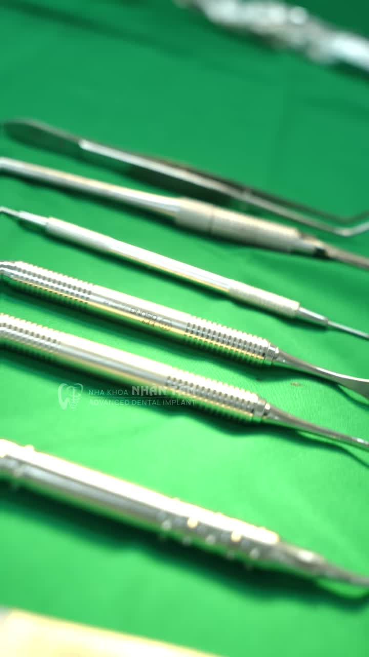 TRỒNG RĂNG IMPLANT CÓ ĐAU KHÔNG? Câu trả lời sẽ khiến bạn bất ngờ!