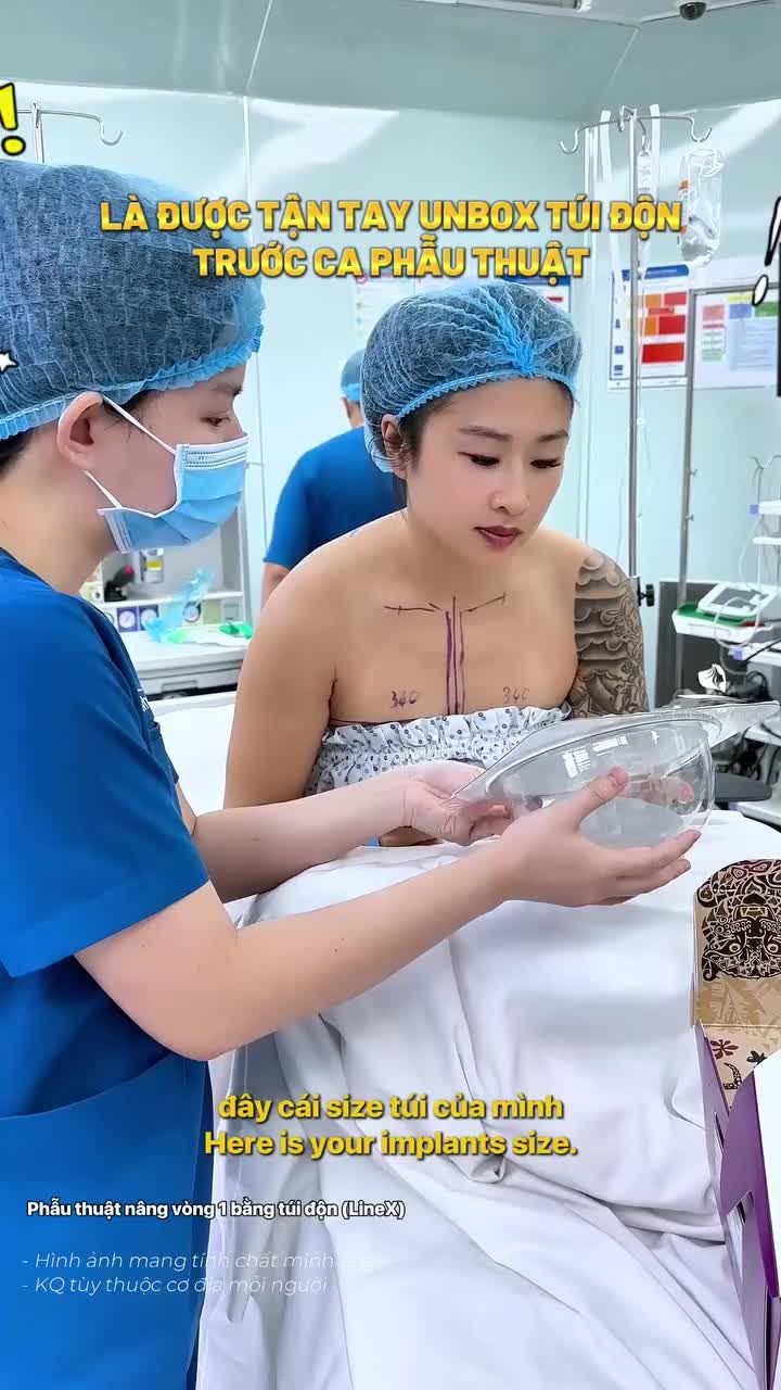 Khoảnh khắc hạnh phúc nhất của mỗi khách hàng khi đi nâng cấp vòng 1 là được tận tay unbox túi độn của mình trước ca phẫu thuật
