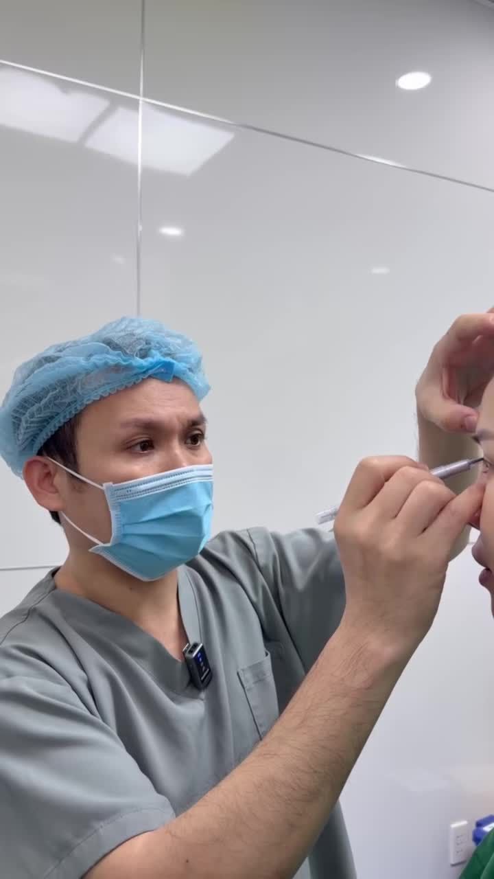 Nay ekip coi như là không ngơi tay mọi người ơi, độ cho chị em từ vóc dáng sang cả mặt tiền và luôn lắng nghe KH trước khi làm