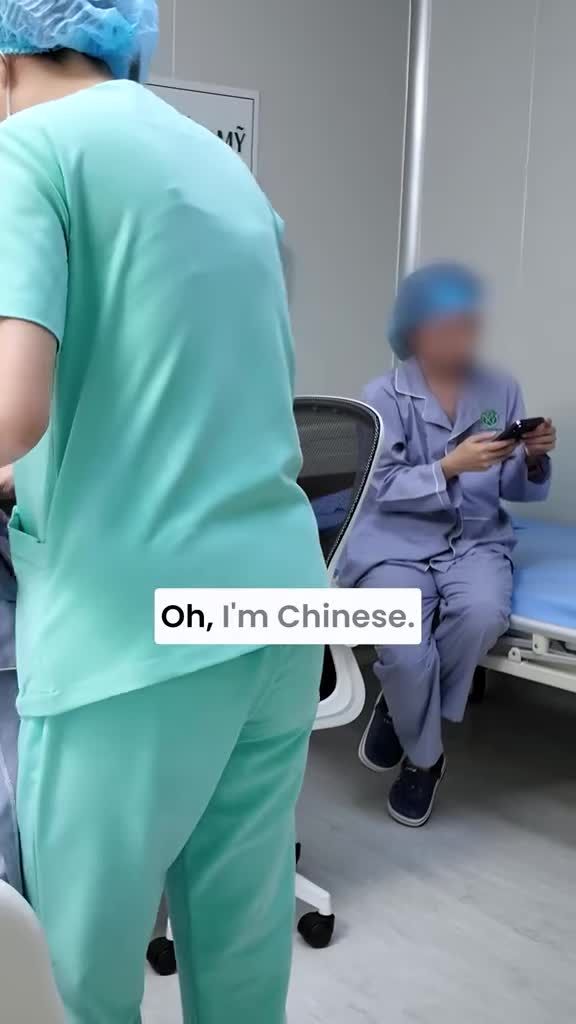 Bs. Hùng tư vấn V1 bằng tiếng Trung cho KH nước ngoài!