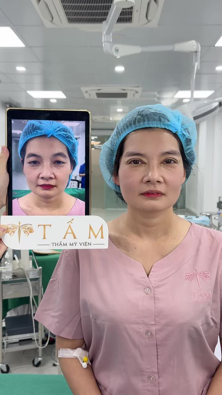 “Chị nhìn vào gương chị thấy mình khác nhiều quá”