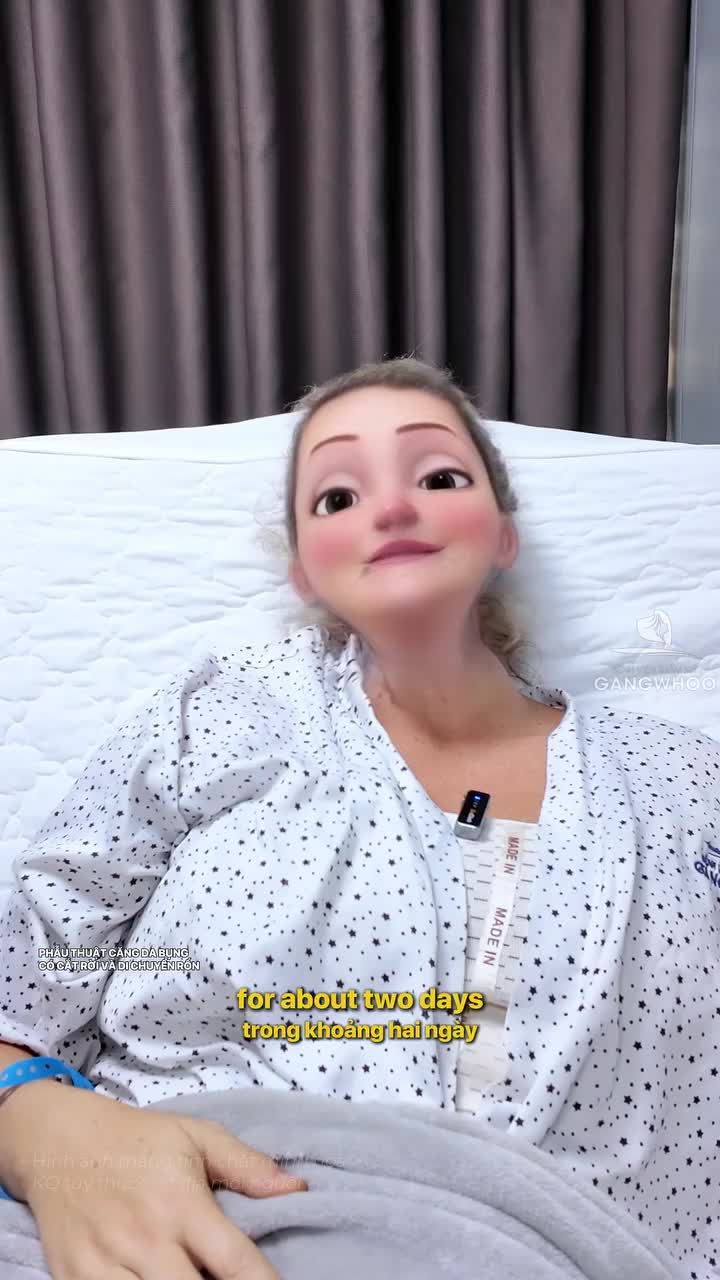 Hậu phẫu khách New Zealand sau 1 ngày căng da bụng