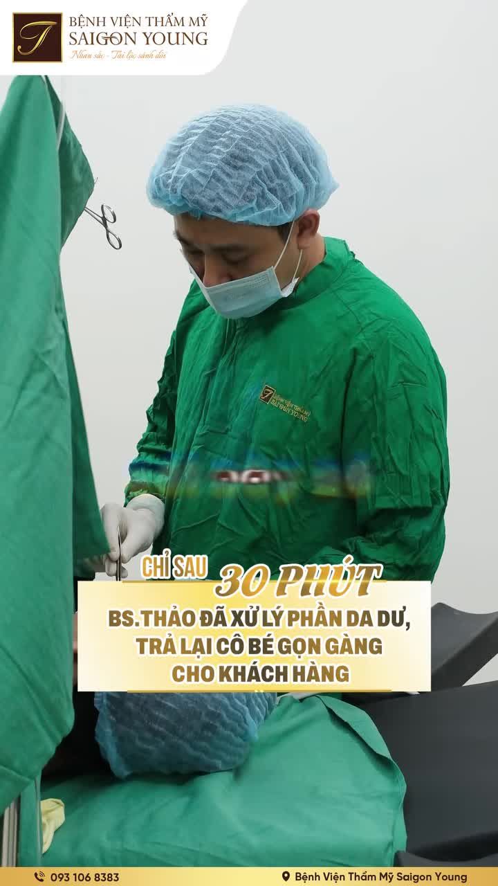 Bác sĩ Thảo vừa hoàn thành ca tạo hình môi bé, loại bỏ da dư thừa, thâm sạm, trả lại sự gọn gàng, tự nhiên và cân đối cho khách hàng.