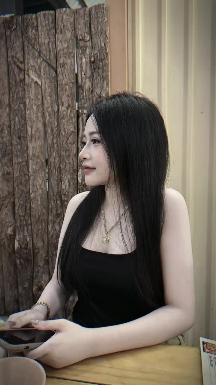 "Come my way" là khi mình tự chọn "lối đi riêng" cho nhan sắc và cái kết PEAK cỡ này!