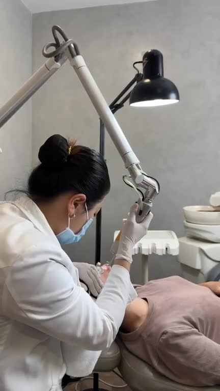CẬN CẢNH quá trình Bác Skincare JW XOÁ SẠCH NÁM cho Quý cô U50 với LASER 3S PLUS + T.I.Ê.M PRP khôi phục làn da TRẮNG MỊN