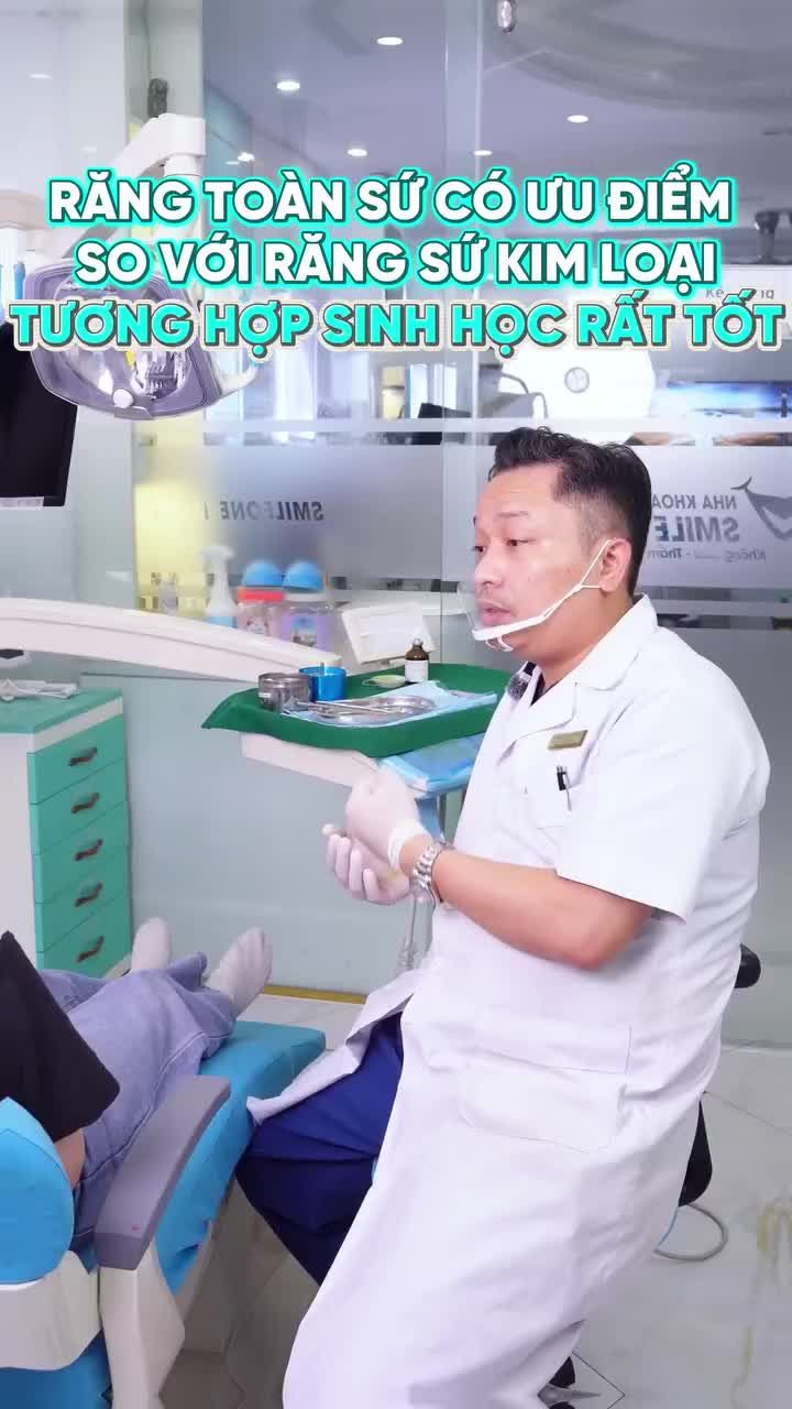 Bọc răng sứ là auto bị đen viền lợi? Đa số mọi người đều hiểu sai!