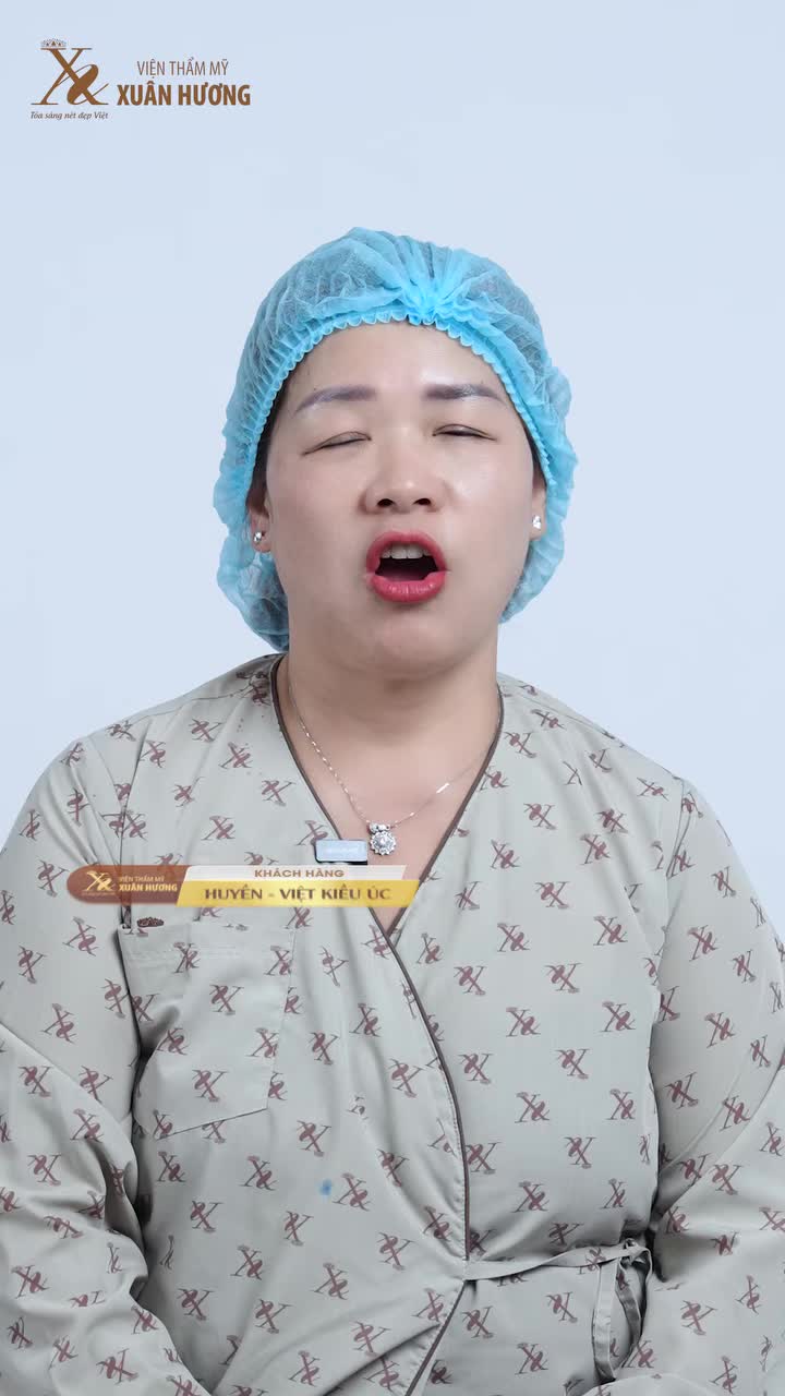 "TỪ ÚC BAY VỀ XUÂN HƯƠNG CHỈ ĐỂ NÂNG CUNG MÀY"