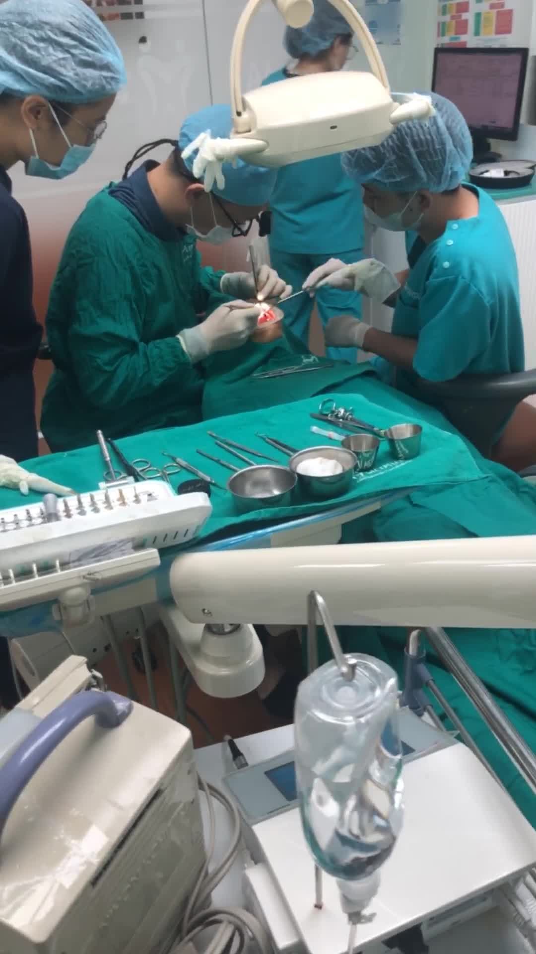 Chào ngày cuối tháng 5 cùng cấy implant tại cơ sở 69 Trần Đăng Ninh, Cầu Giấy, Hà Nội