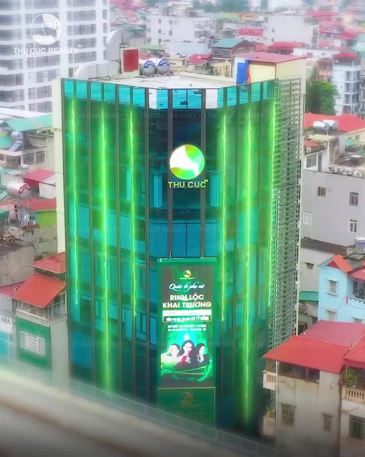BỆNH VIỆN THẨM MỸ THU CÚC ĐÓN NHẬN CHỨNG NHẬN PROFHILO STRUCTURA CHÍNH HÃNG