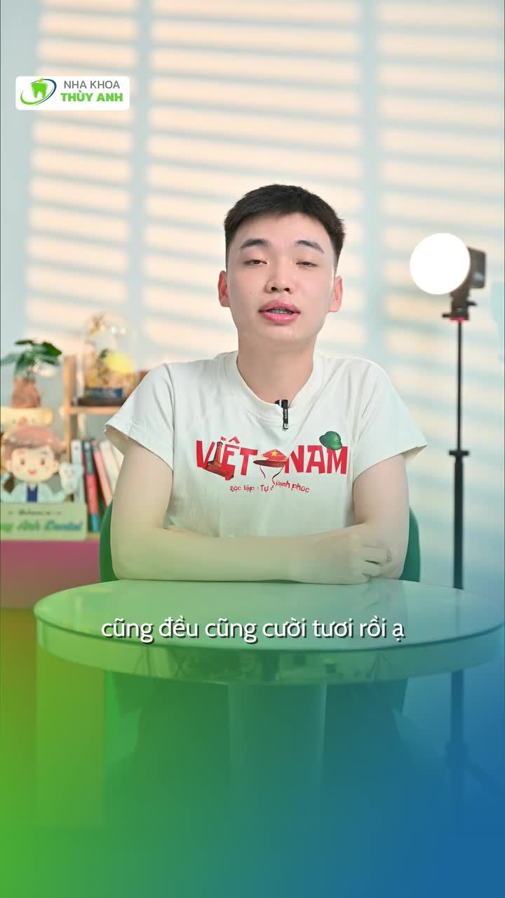 ĐEO MẮC CÀI VẪN CƯỜI TƯƠI CỠ NÀY ĐƯỢC NHÉ!