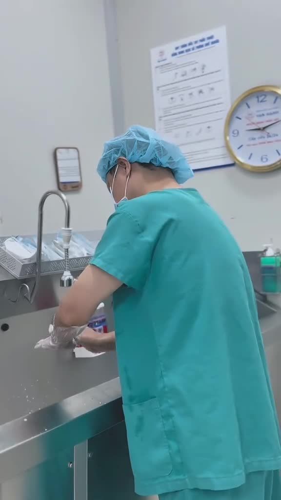 MỘT CHIẾC CLIP "ĐẬP HỘP" CHIẾC TÚI ĐỘN MOTIVA TỪ CHỊ KHÁCH HÀNG LỰA CHỌN SAIGON VENUS