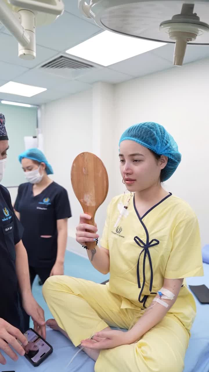 Dù sở hữu gương mặt cực kỳ dễ thương và vóc dáng nhỏ nhắn (1m52), nhưng bạn gái 2k5 đến từ Yên Bái vẫn luôn tự ti vì chiếc mũi chưa được như ý.