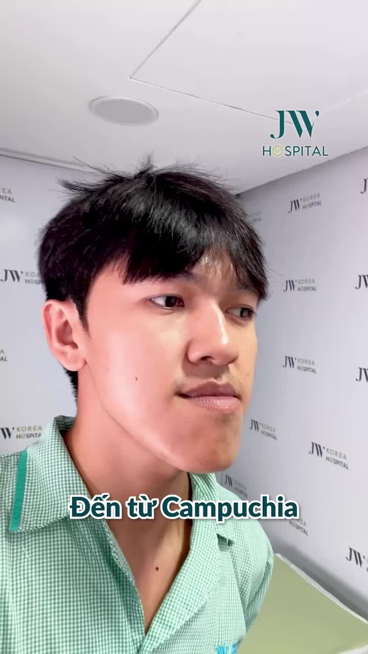 CHẤN ĐỘNG: NHIẾP ẢNH GIA GEN Z BẮT XE BUÝT VƯỢT BIÊN TỪ CAMPUCHIA ĐẾN JW "ĐẬP MẶT XÂY LẠI"