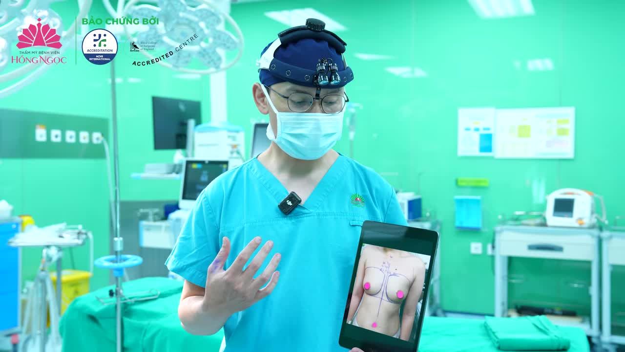 PHẪU THUẬT KÉP: LOẠI BỎ NHÂN XƠ TUYẾN VÚ NÂNG NGỰC ĐẶT TÚI