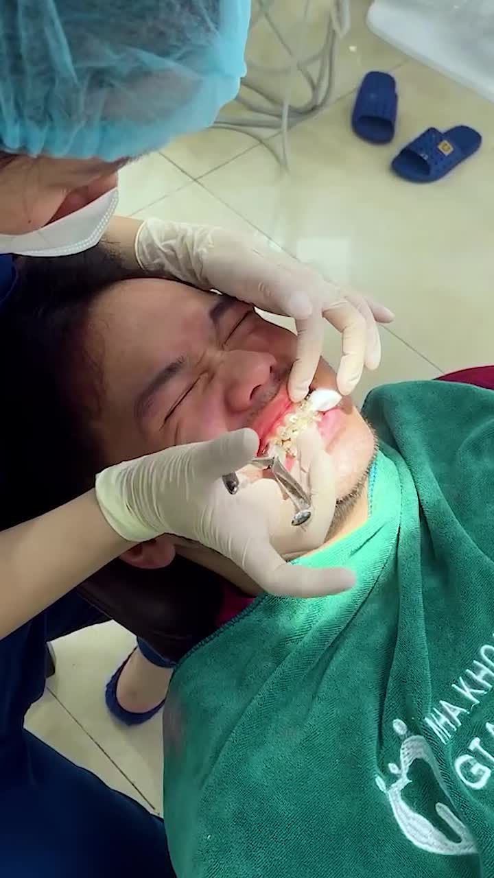 ĐỪNG CHẦN CHỪ QUÁ LÂU MỚI NIỀNG RĂNG - HÃY NIỀNG RĂNG SỚM ĐỂ TỰ TIN HƠN TRONG GIAO TIẾP!