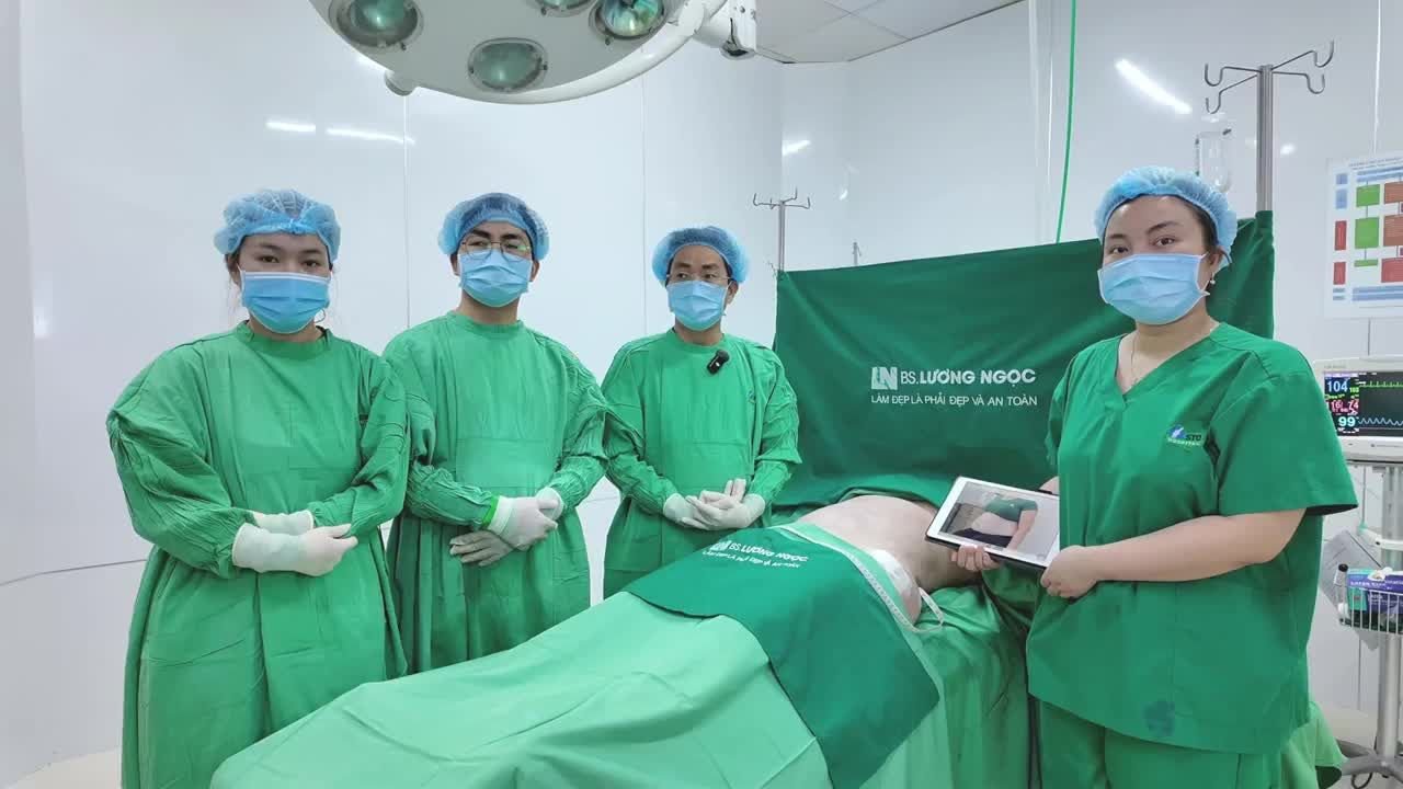 90 phút đồng hành cùng mẹ 3 con với Ekip Bác sĩ Lương Ngọc
