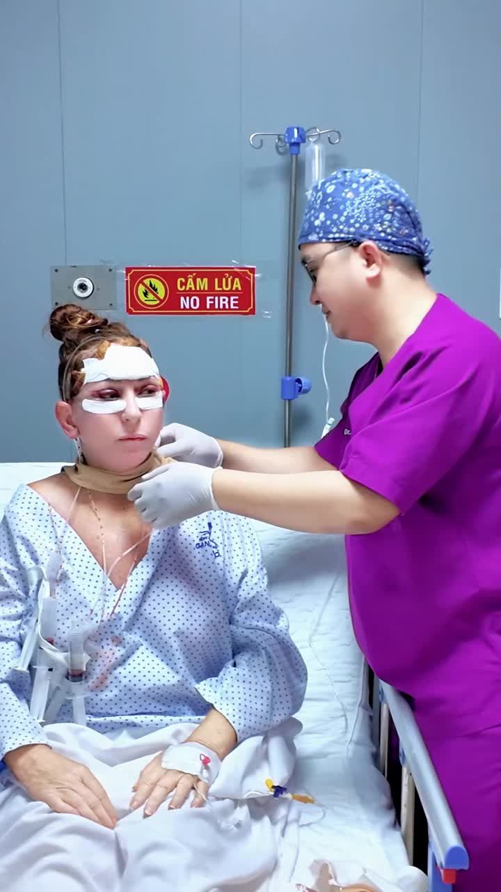 NGẮM NHÌN DIỆN MẠO MỚI NGAY TẠI GIƯỜNG HẬU PHẪU – TRẺ HƠN CẢ CHỤC TUỔI SAU CĂNG DA MẶT TOÀN PHẦN + DEEP PLANE NỘI SOI 4K
