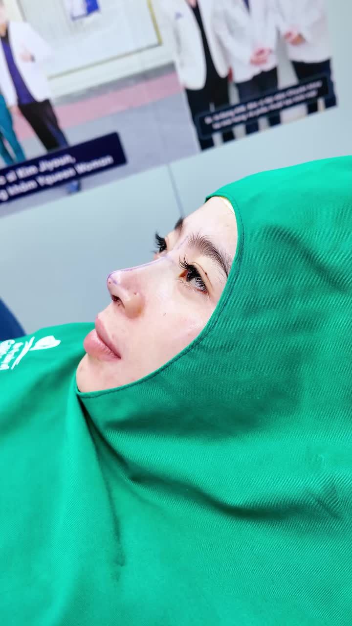 TỪ KIÊN GIANG LÊN TP.HCM NÂNG MŨI CÔ NÀNG 24 TUỔI VƯỢT QUA NỖI SỢ KIM ĐỂ TỰ TIN TRONG NGÀY TRỌNG ĐẠI!