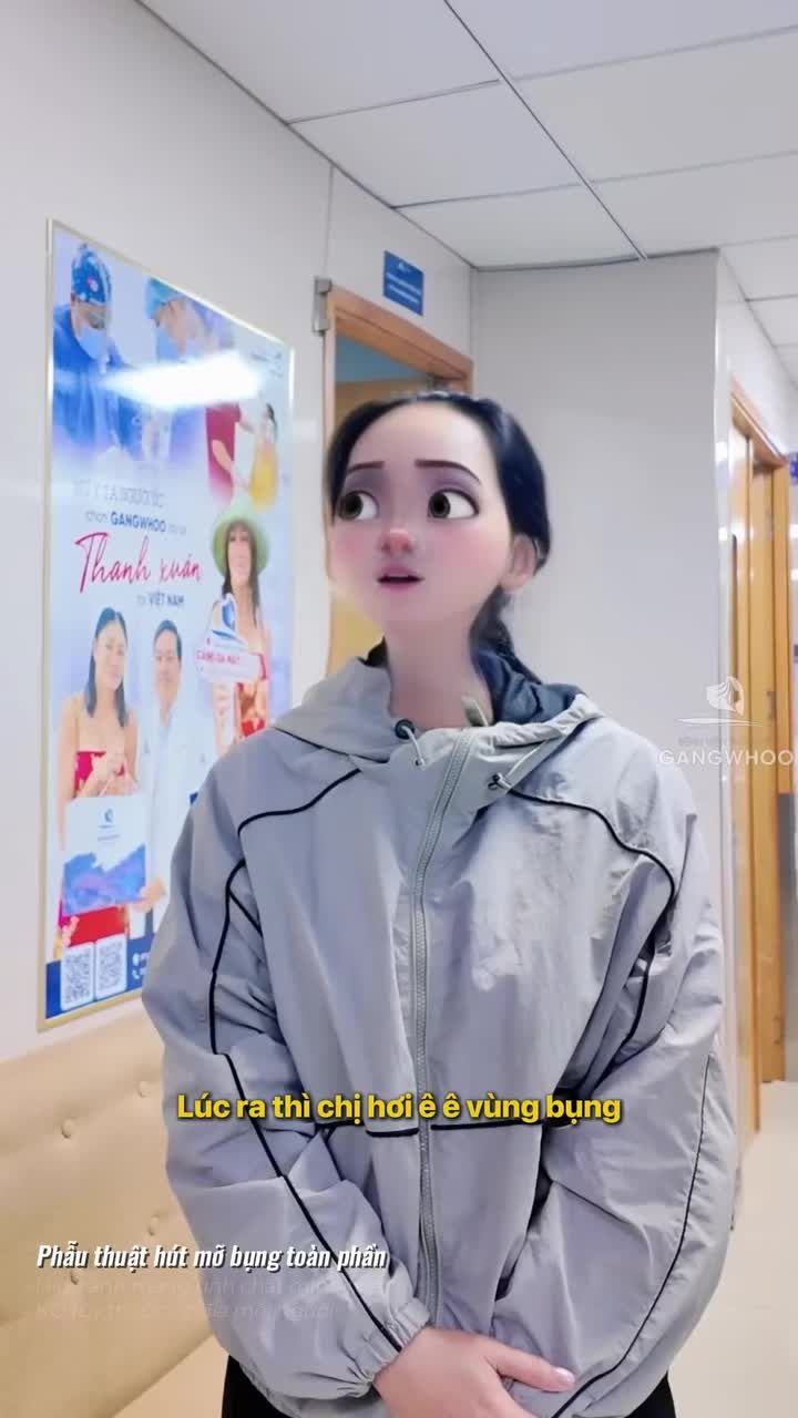 Bắt gặp chị khách chuẩn bị ra về sau ca Lipo bụng nhẹ nhàng tại Gangwhoo