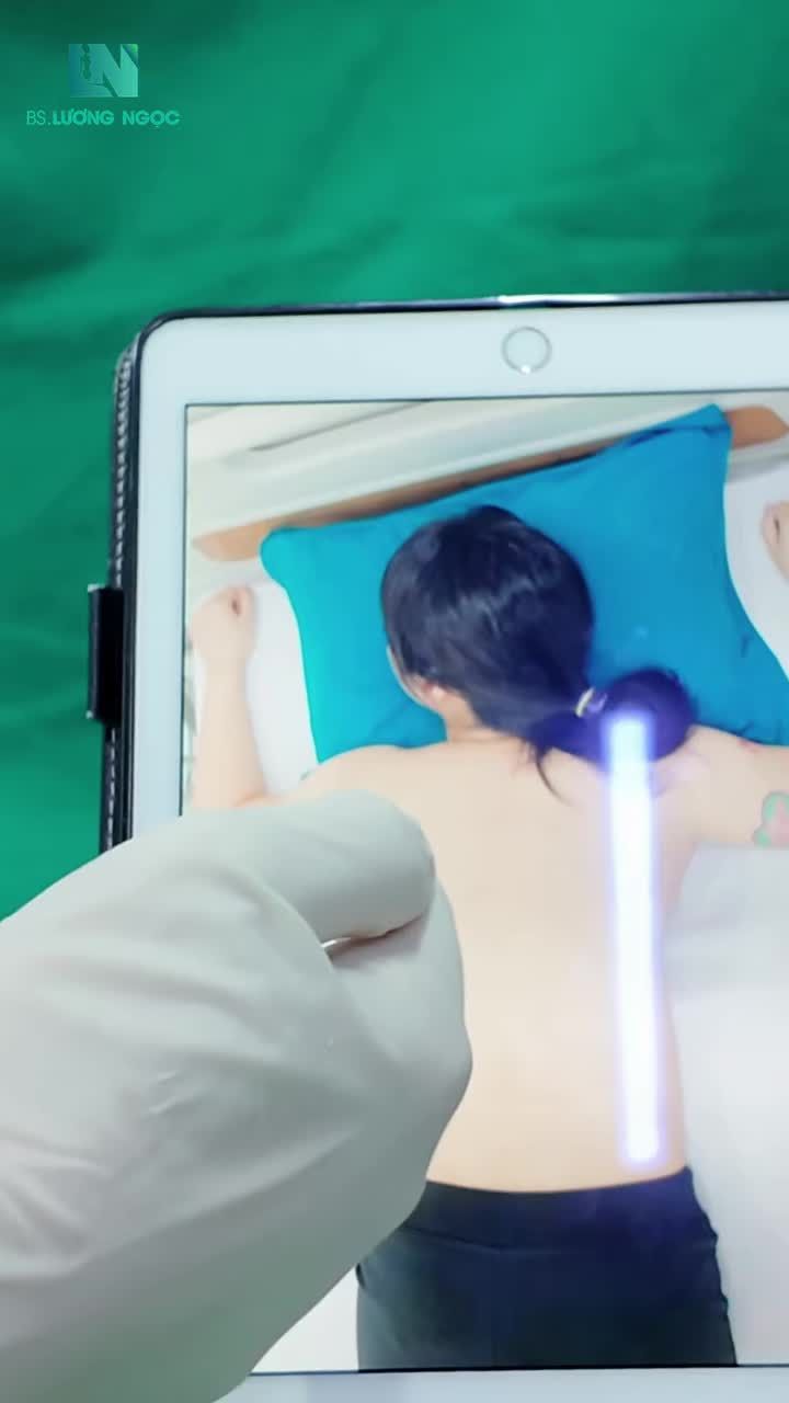 Body này có thể là cân mọi chiếc áo 2 dây
