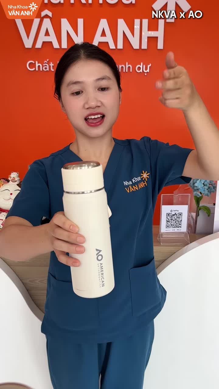 Đồng Niềng Nha Khoa Vân Anh đã nhận được quà của hãng mắc cài AO chưa, bình luận dưới đây khoe với mọi người nào