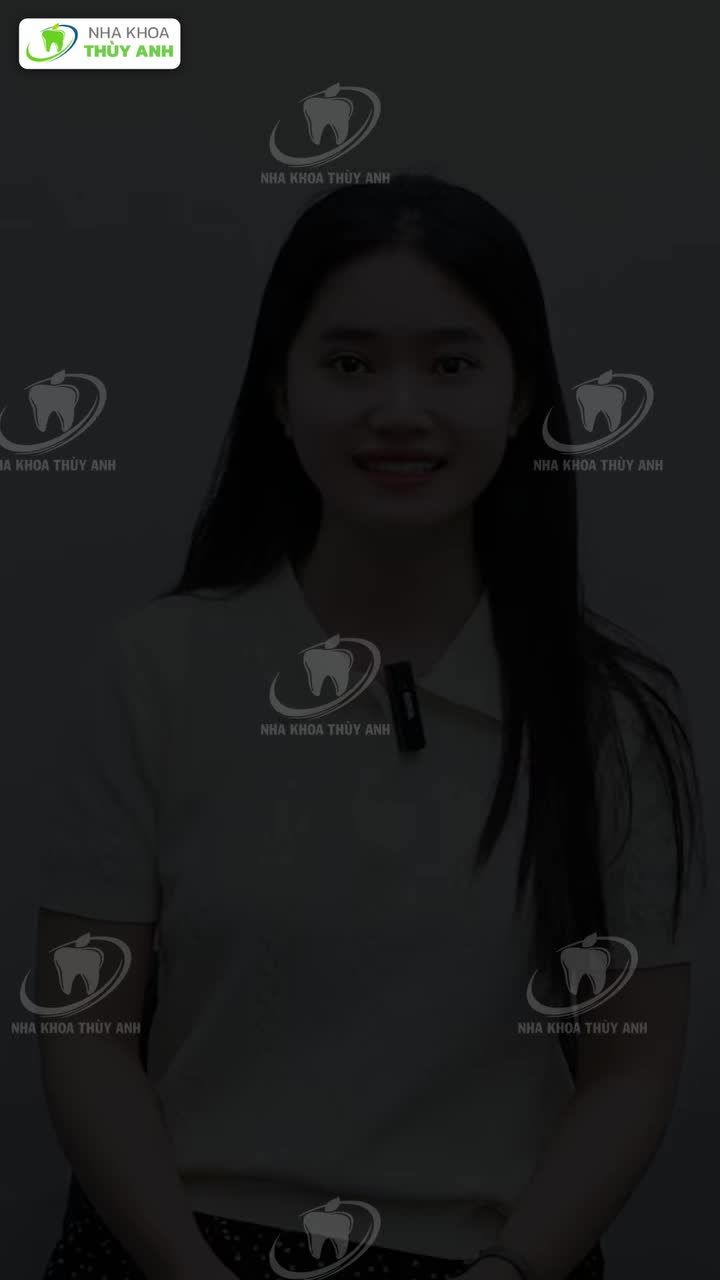 "TỪ KHI RĂNG BẮT ĐẦU DỊCH CHUYỂN, MÌNH THẤY BẢN THÂN XINH HƠN RẤT NHIỀU!"