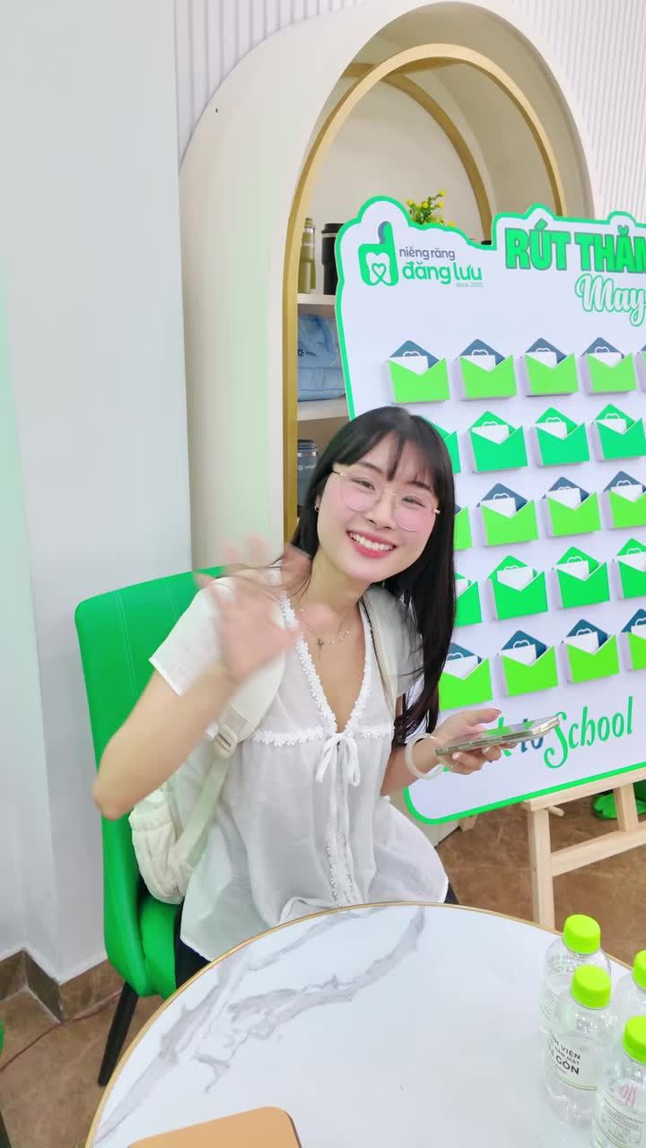 Ưu đãi và Quà tặng Back To School vẫn áp dụng đến hết 10/9 nha bà con mình ơi!!!