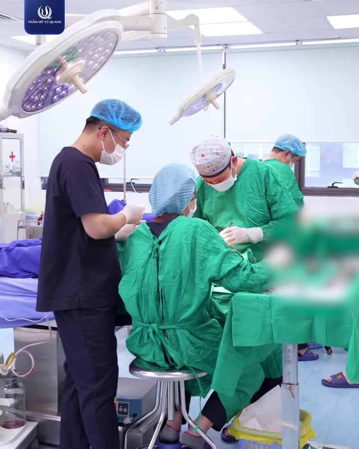 GIẢI PHÁP NÀO CHO NHỮNG DÁNG MŨI HỎNG SAU PHẪU THUẬT?