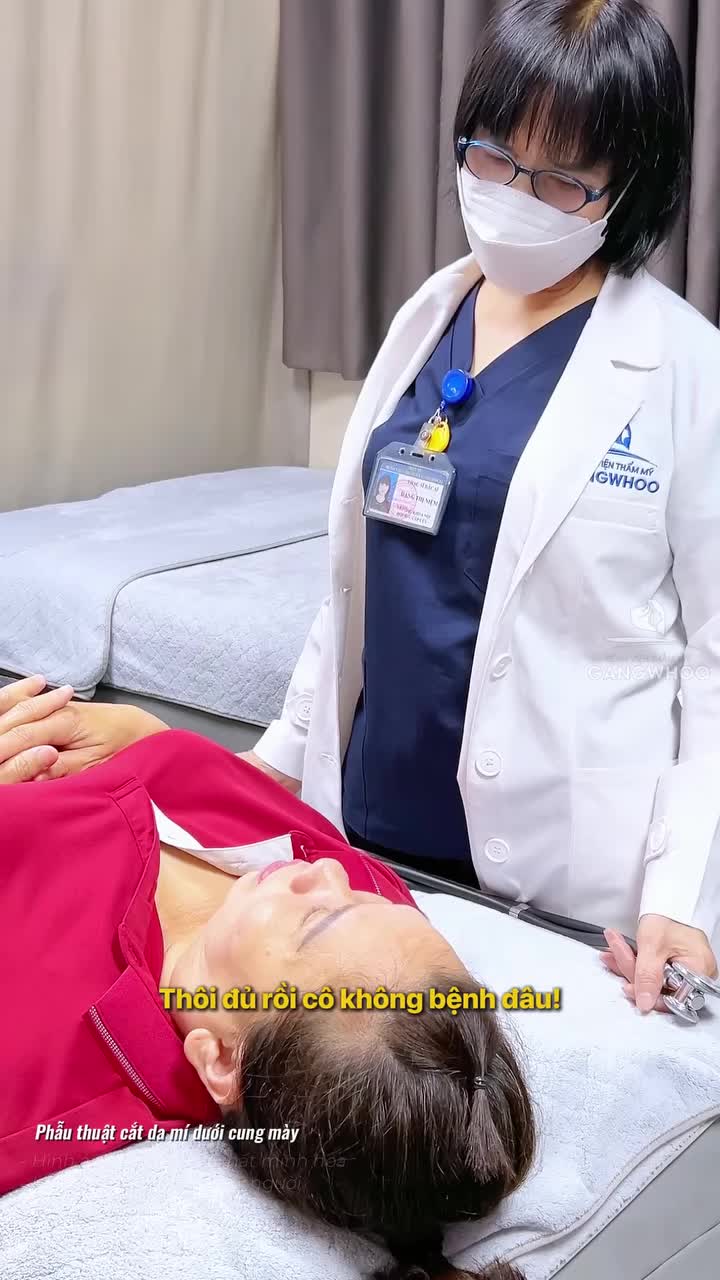 Cắt da thừa qua đường chân mày mang lại tầm nhìn rõ, sáng cho khách hàng