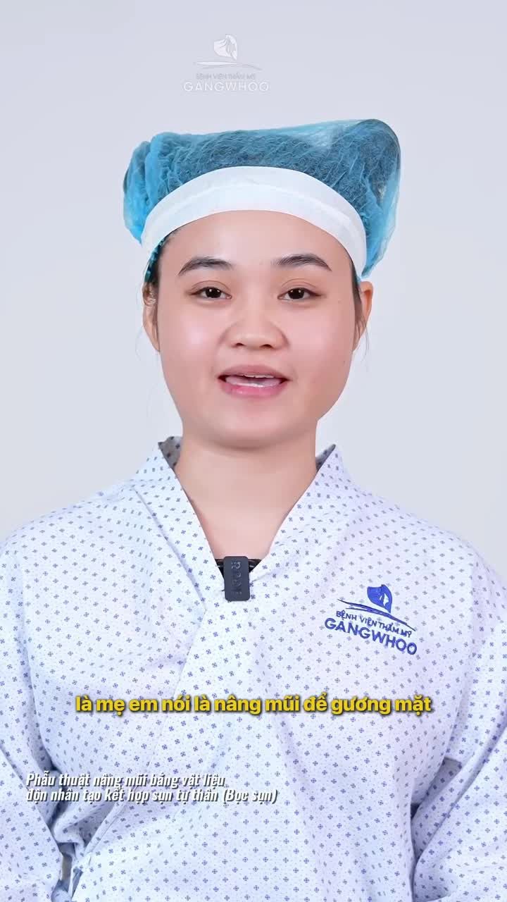 Mẹ đầu tư nâng mũi cho con gái để xinh đẹp và thành công trong công việc tương lai